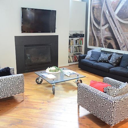Modern B & B Houston Ngoại thất bức ảnh